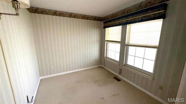 13019 Midfield Terrace, St Louis, MO 63146