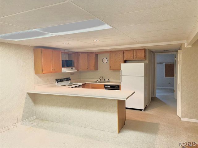 13019 Midfield Terrace, St Louis, MO 63146