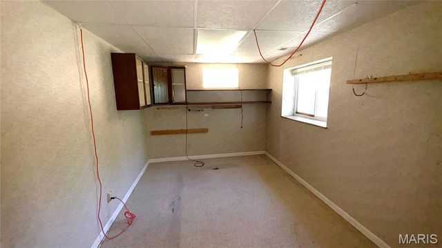 13019 Midfield Terrace, St Louis, MO 63146