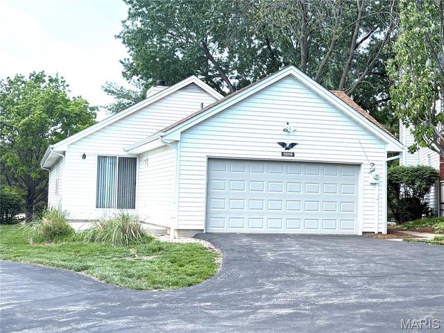 13019 Midfield Terrace, St Louis, MO 63146