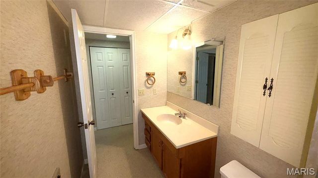 13019 Midfield Terrace, St Louis, MO 63146