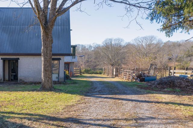 698 Payne Chapel Road, Lookout Mountain, GA 30750