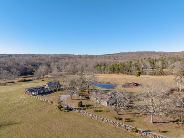 698 Payne Chapel Road, Lookout Mountain, GA 30750