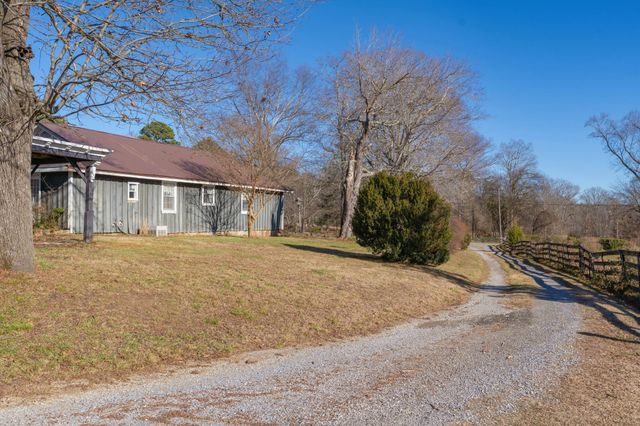 698 Payne Chapel Road, Lookout Mountain, GA 30750