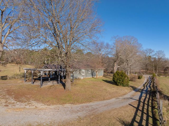 698 Payne Chapel Road, Lookout Mountain, GA 30750