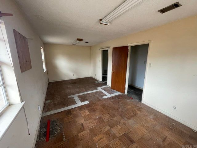 7200 Geyer Springs Road, Little Rock, AR 72209