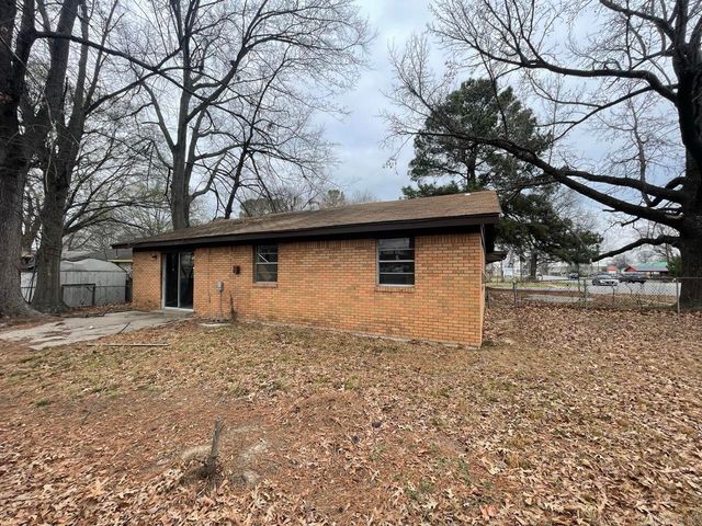 7200 Geyer Springs Road, Little Rock, AR 72209