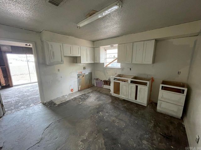 7200 Geyer Springs Road, Little Rock, AR 72209