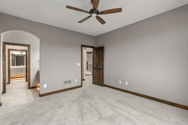 1723 Glenleven Terrace, West Des Moines, IA 50266