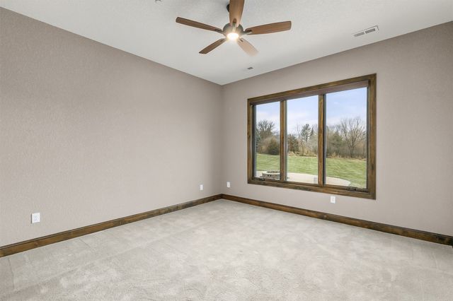 1723 Glenleven Terrace, West Des Moines, IA 50266