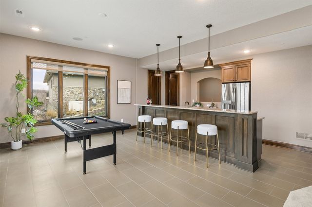 1723 Glenleven Terrace, West Des Moines, IA 50266