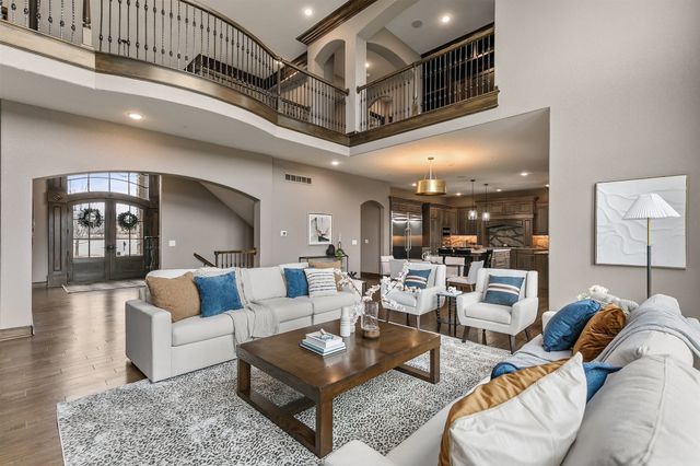 1723 Glenleven Terrace, West Des Moines, IA 50266