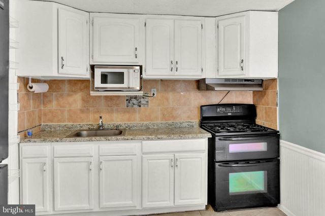 916 N 6TH ST, Reading, PA 19601