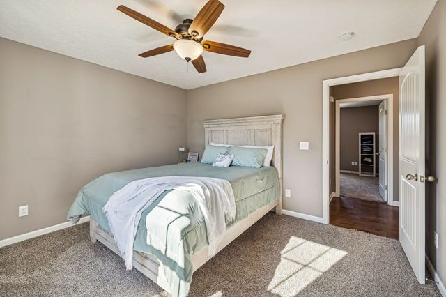 2583 W Mount Vernon Rd, Bethpage, TN 37022