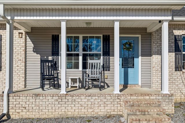 2583 W Mount Vernon Rd, Bethpage, TN 37022