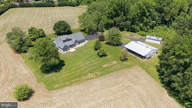 640 BLACKBIRD STATION RD, Townsend, DE 19734