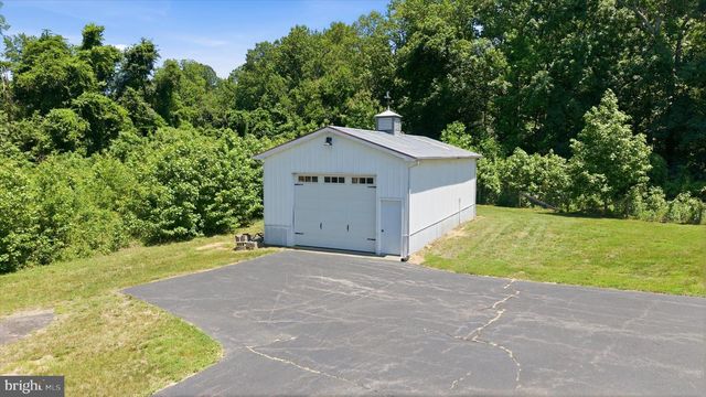 640 BLACKBIRD STATION RD, Townsend, DE 19734