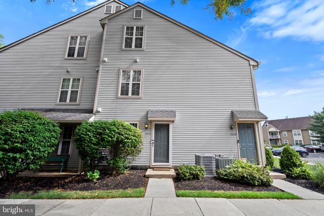 501-A HARWOOD CT, Mount Laurel, NJ 08054