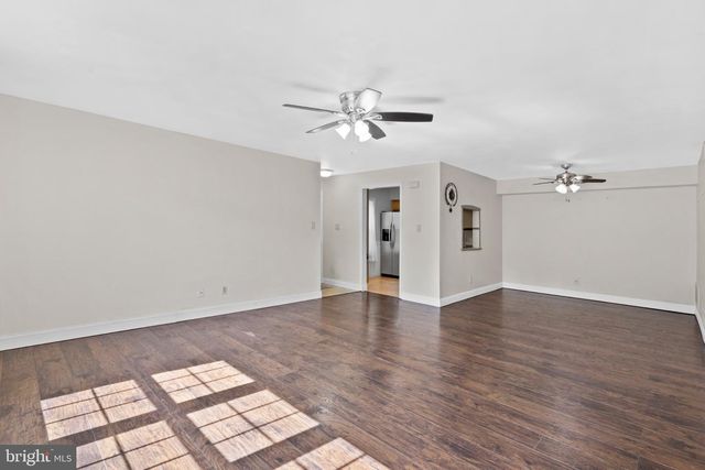 501-A HARWOOD CT, Mount Laurel, NJ 08054