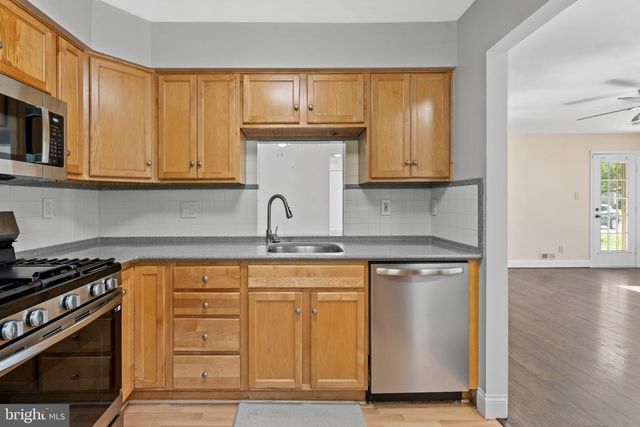 501-A HARWOOD CT, Mount Laurel, NJ 08054