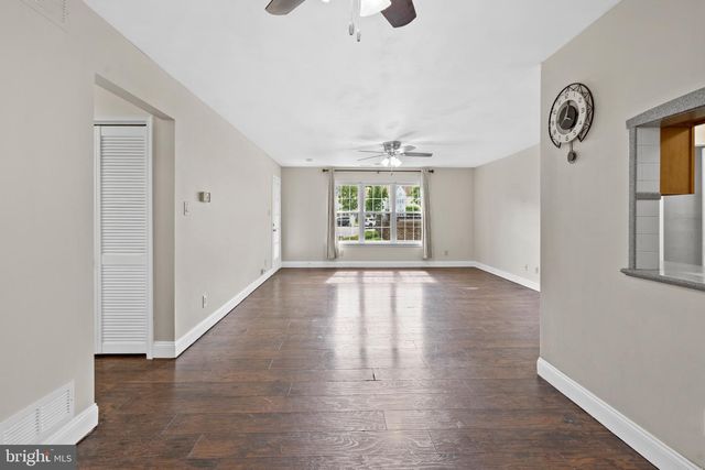 501-A HARWOOD CT, Mount Laurel, NJ 08054