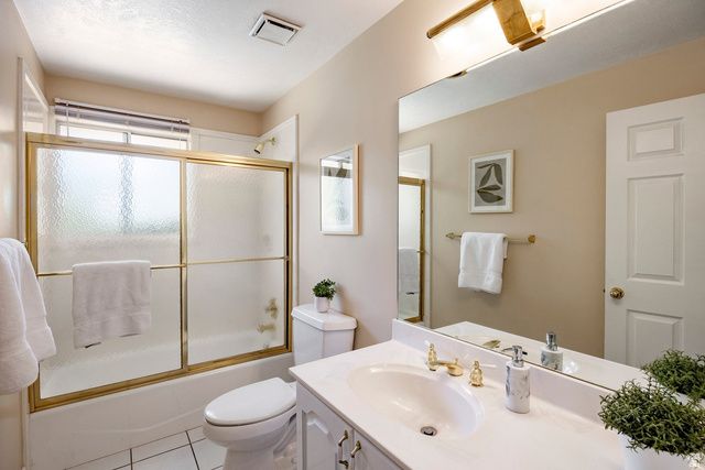 9542 S DAVID ST, Sandy, UT 84070