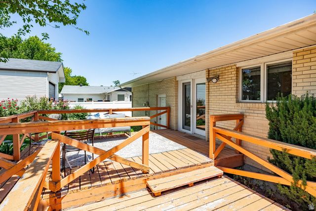 9542 S DAVID ST, Sandy, UT 84070