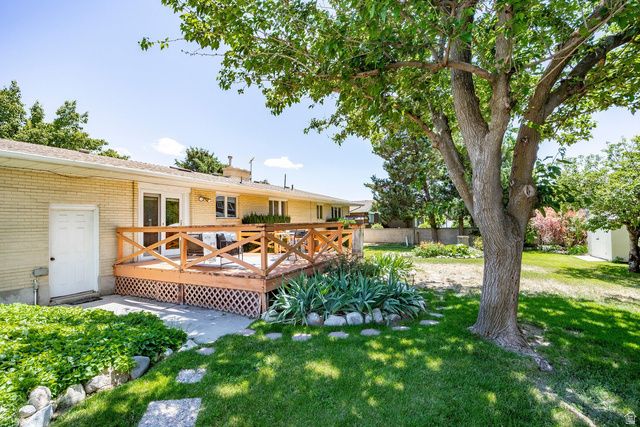 9542 S DAVID ST, Sandy, UT 84070