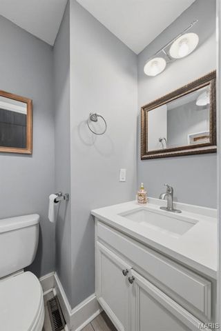 2117 S 13th Street, St Louis, MO 63104