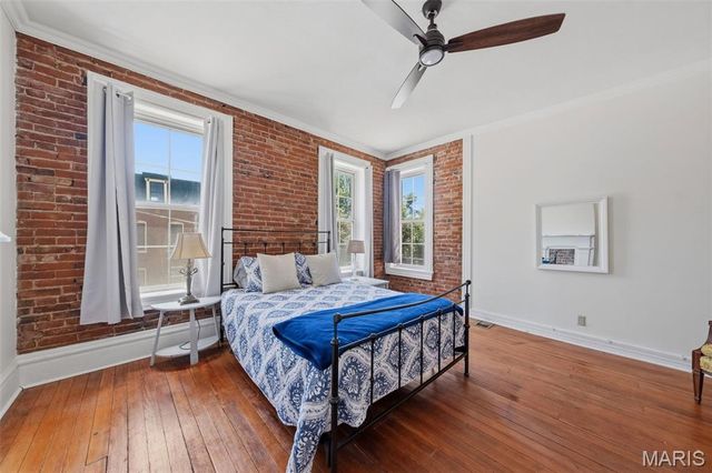 2117 S 13th Street, St Louis, MO 63104