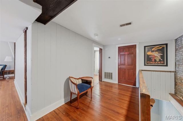 2117 S 13th Street, St Louis, MO 63104