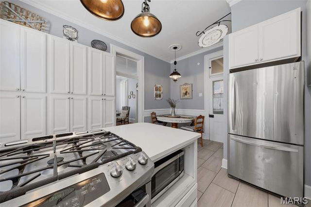 2117 S 13th Street, St Louis, MO 63104