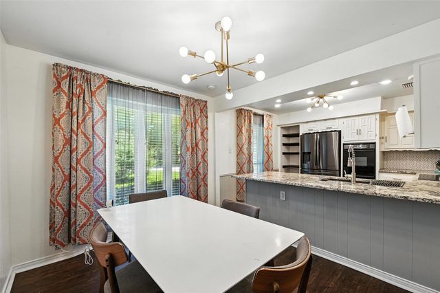 826 E Cherry Street, Duncanville, TX 75116