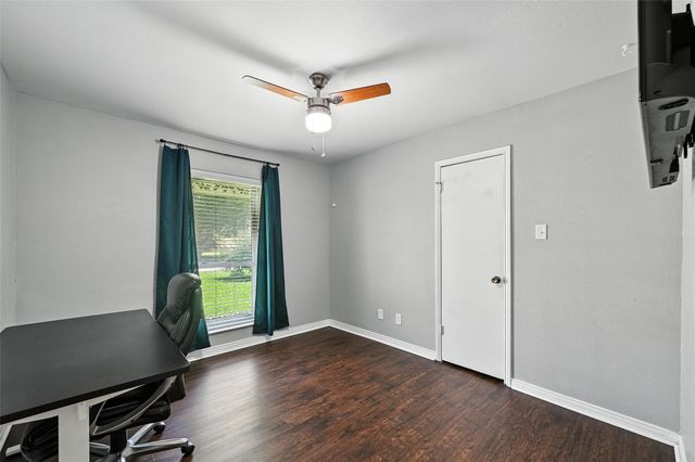 826 E Cherry Street, Duncanville, TX 75116