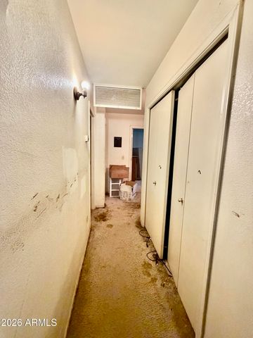 1542 N ROWEN Street, Mesa, AZ 85207