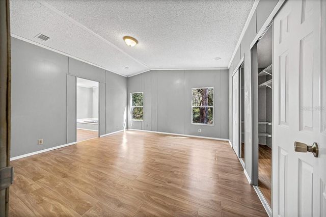 5590 E HIGHWAY 316, Citra, FL 32113