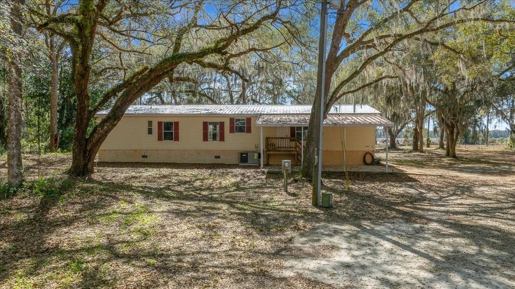 5590 E HIGHWAY 316, Citra, FL 32113