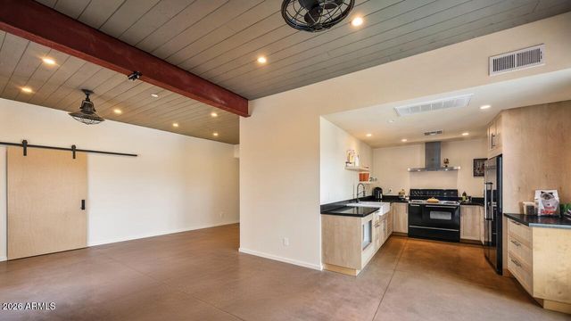 5914 E WILSHIRE Drive, Scottsdale, AZ 85257