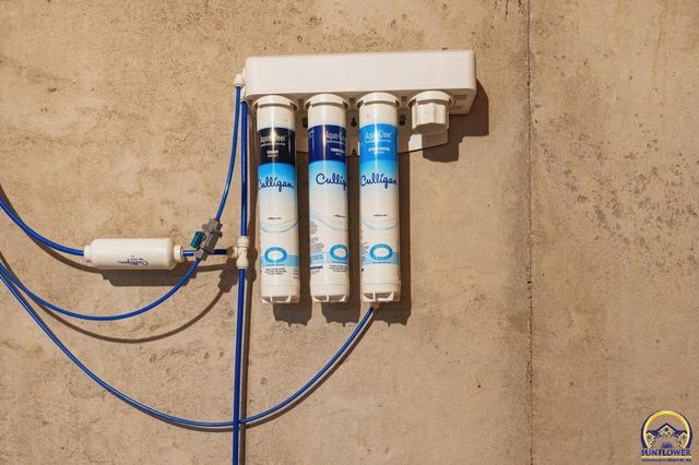 1012 SW Kent PL, Topeka, KS 66604