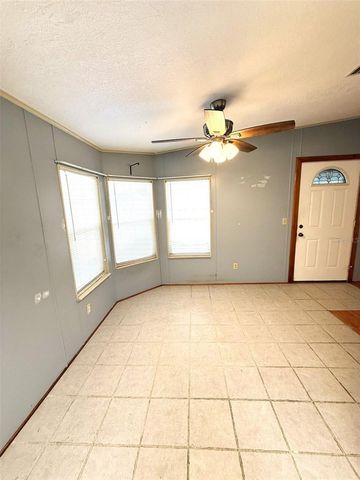 435 VILLAGE CIRCLE SW, Winter Haven, FL 33880