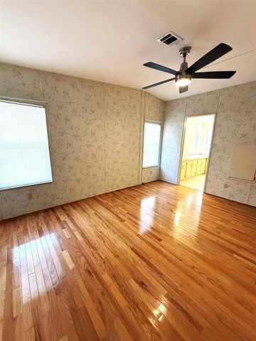 435 VILLAGE CIRCLE SW, Winter Haven, FL 33880