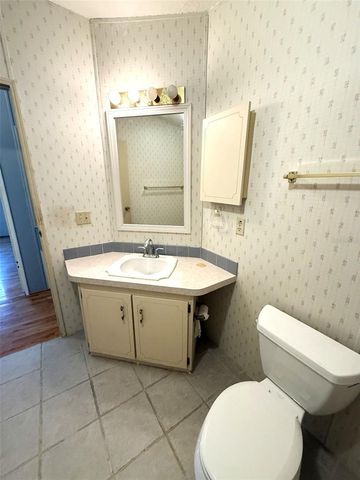 435 VILLAGE CIRCLE SW, Winter Haven, FL 33880