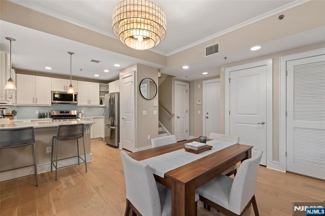 2 Paterson Avenue 2B, Hoboken, NJ 07030