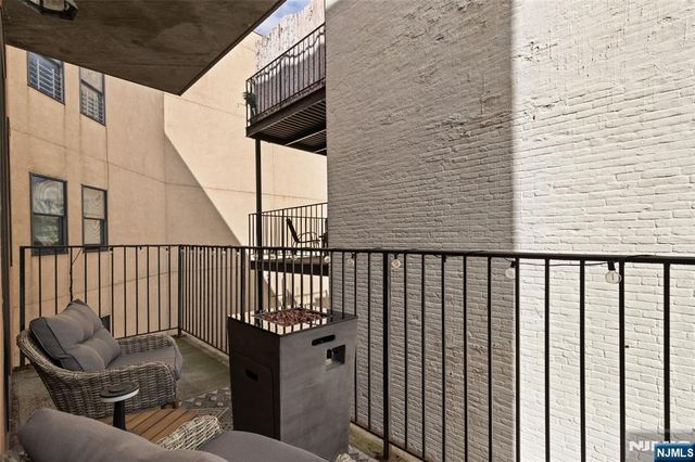 2 Paterson Avenue 2B, Hoboken, NJ 07030