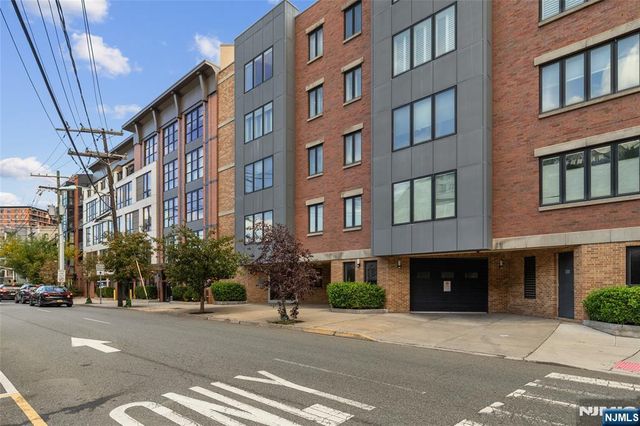 2 Paterson Avenue 2B, Hoboken, NJ 07030