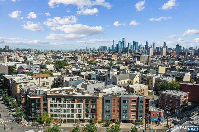 2 Paterson Avenue 2B, Hoboken, NJ 07030