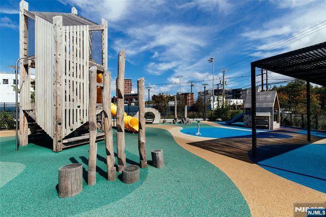 2 Paterson Avenue 2B, Hoboken, NJ 07030