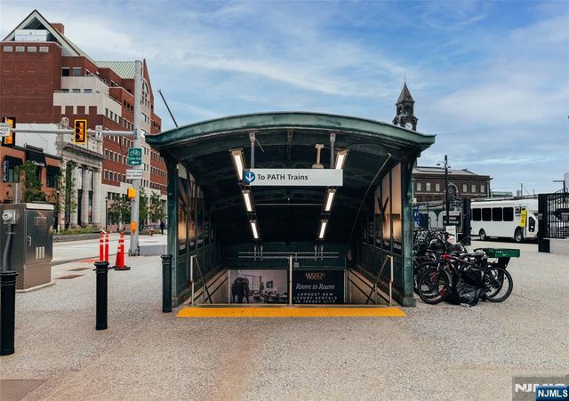 2 Paterson Avenue 2B, Hoboken, NJ 07030