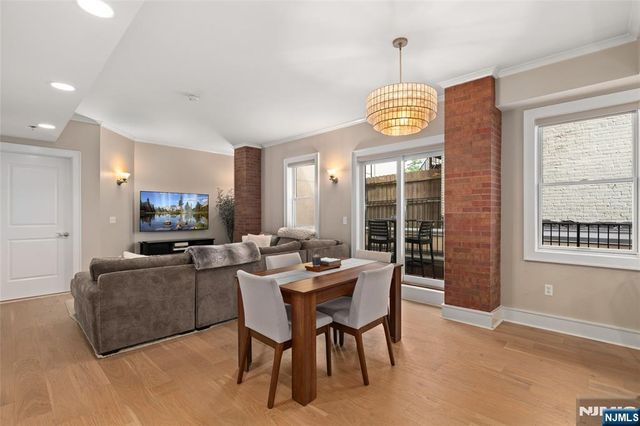 2 Paterson Avenue 2B, Hoboken, NJ 07030