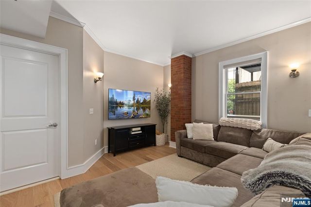 2 Paterson Avenue 2B, Hoboken, NJ 07030